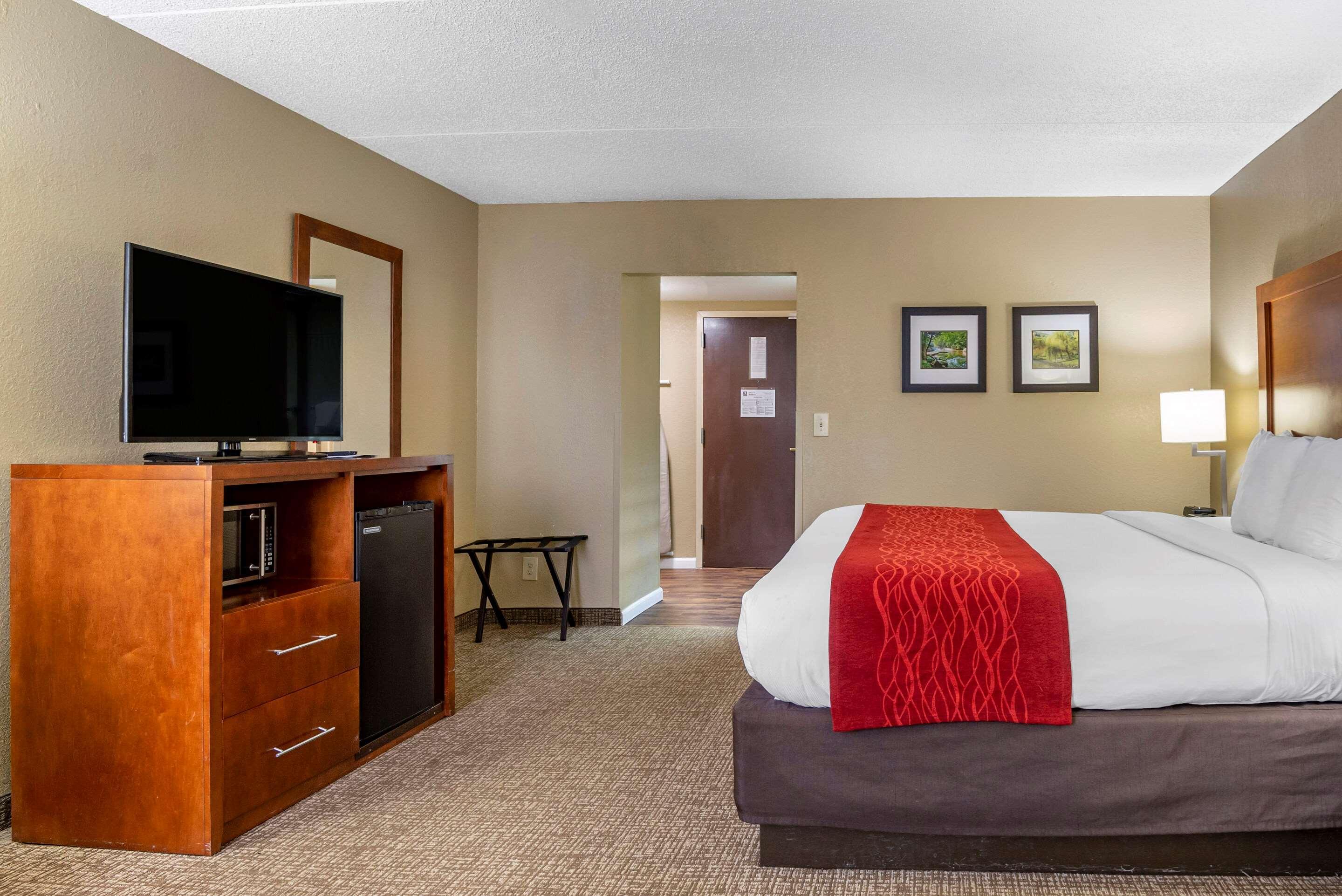 Comfort Inn Matthews / Charlotte Buitenkant foto