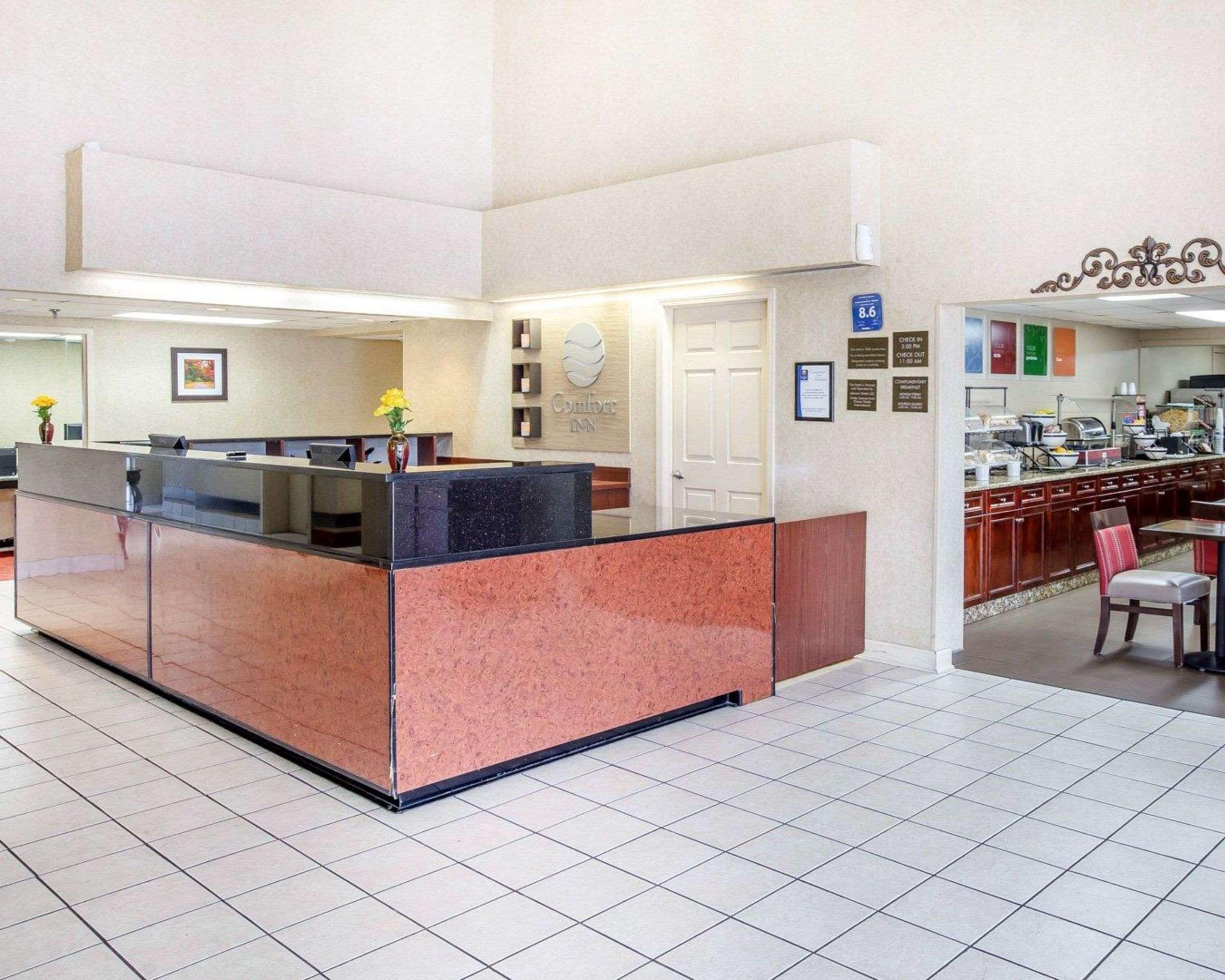 Comfort Inn Matthews / Charlotte Buitenkant foto