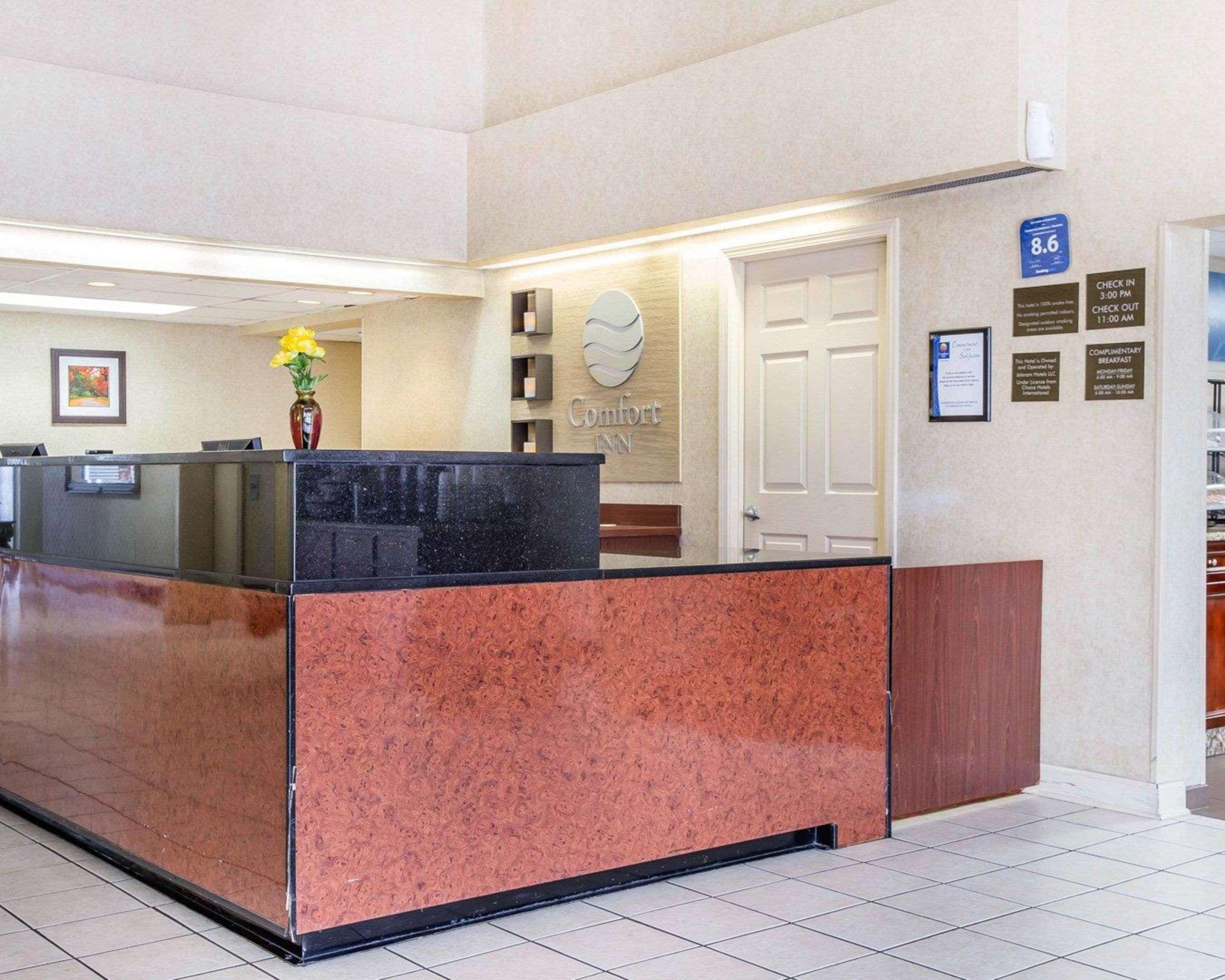 Comfort Inn Matthews / Charlotte Buitenkant foto