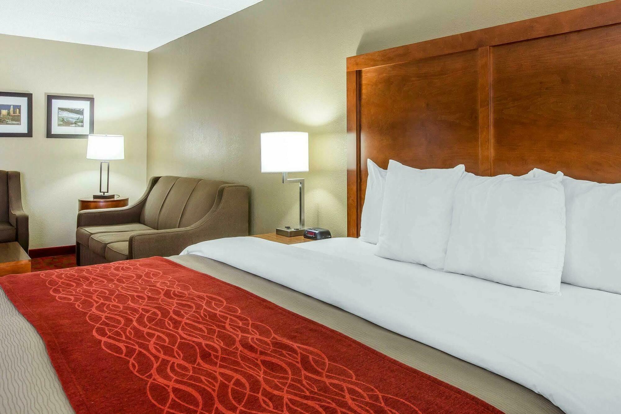 Comfort Inn Matthews / Charlotte Buitenkant foto